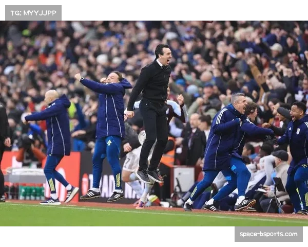 电讯报：阿斯顿维拉有意在夏季买断从切尔西租借的中卫托辛